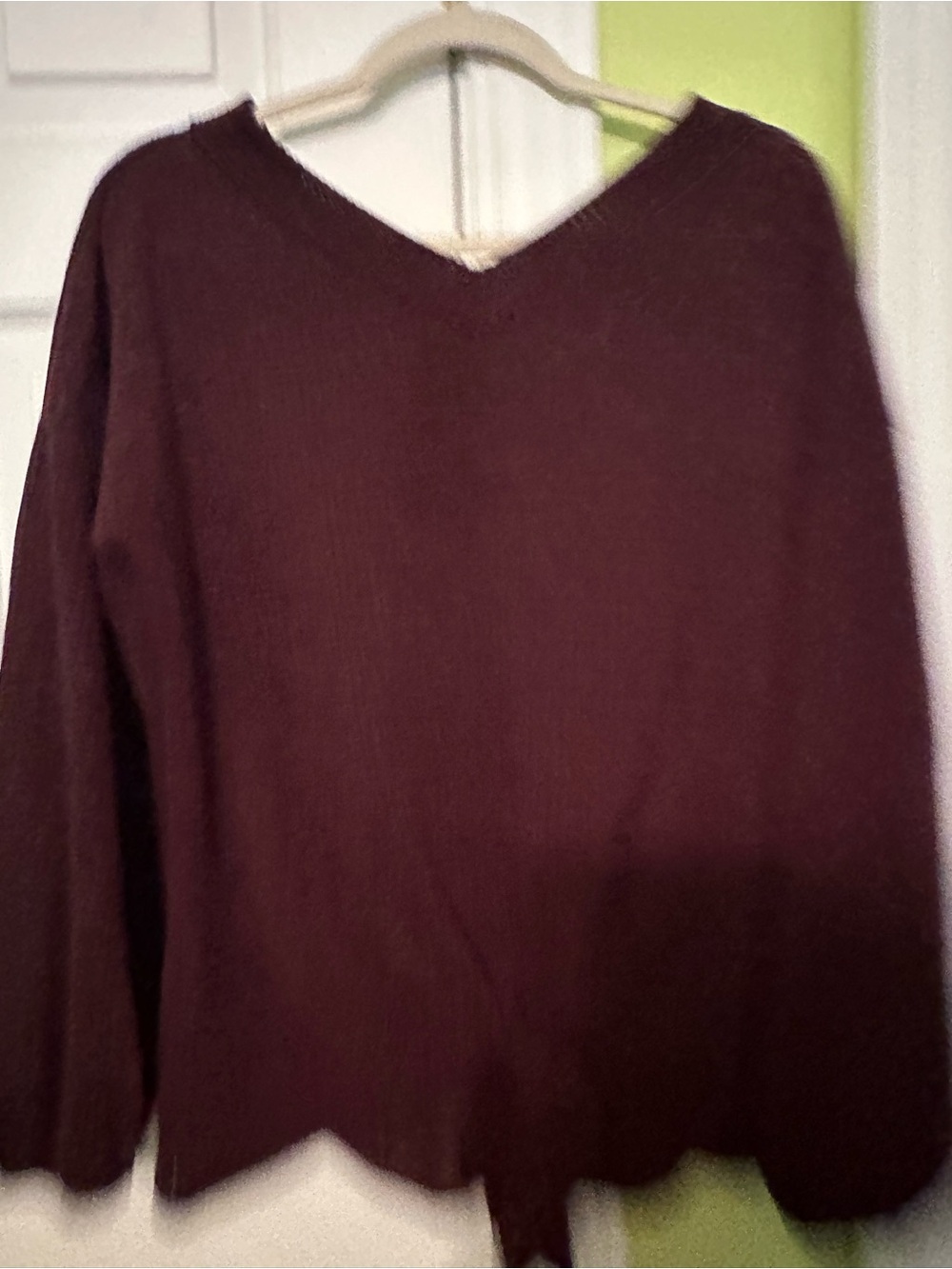 First Love Tie Waist V-Neck Bishop Sleeve Sweater Size Large